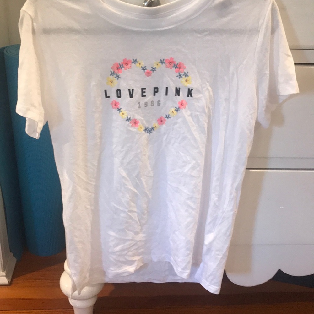 pink t-shirt never worn